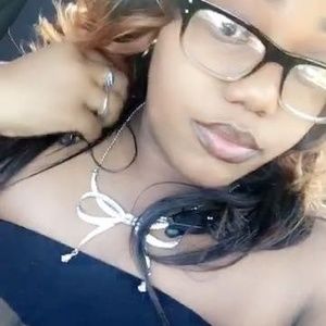 Meet your Posher, Chellie